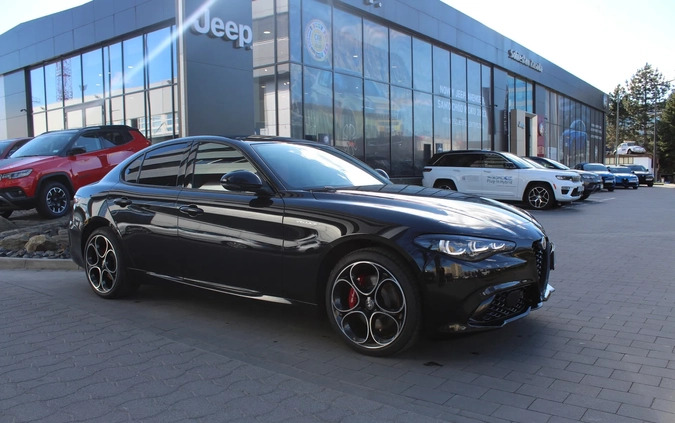 Alfa Romeo Giulia cena 237900 przebieg: 4, rok produkcji 2023 z Turek małe 79